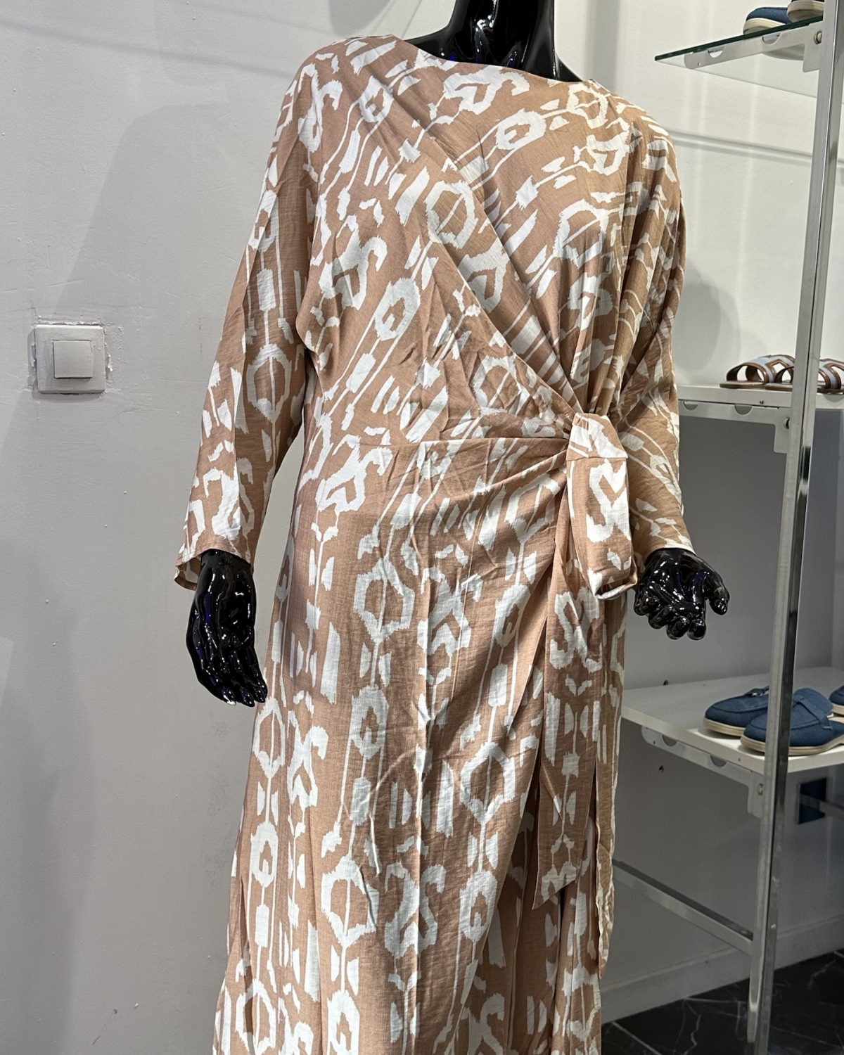 Robe motif à nouer